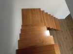 peldaos-de-madera-de-haya-flotante-barnizado-con-barniz-de-parquet4pg